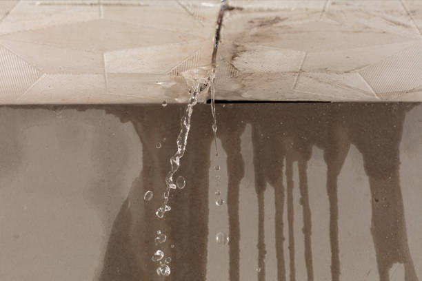 Professional Flood Damage Cleanup technician working in Ingleside, TX